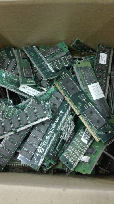 Speicher mit Silberkante